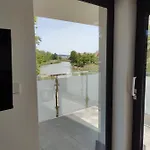Amadeus Mare شقة